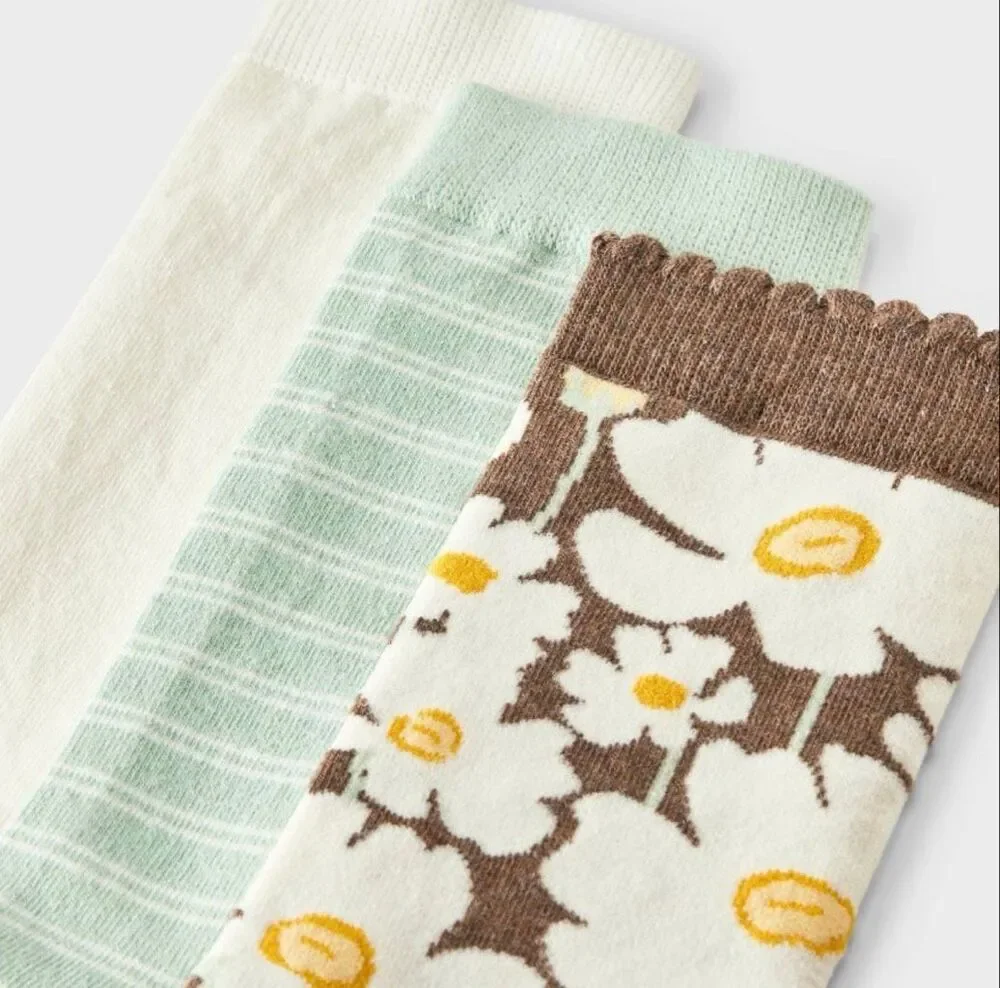 A New Day Women’s Garden Party Floral Crew Socks Green Mix 3-Pack NWT